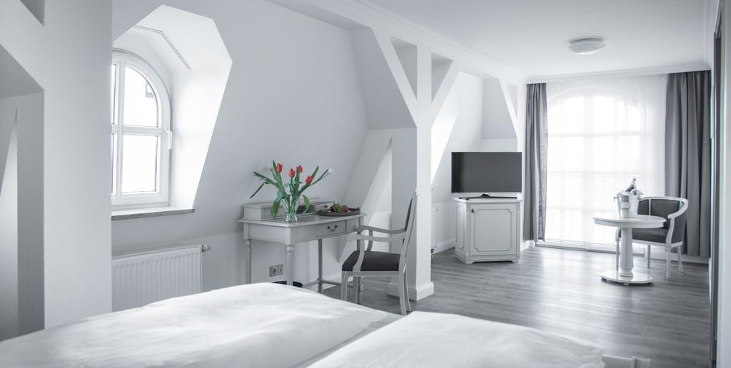 Spreezeit Hotel Lübbenau Exteriör bild